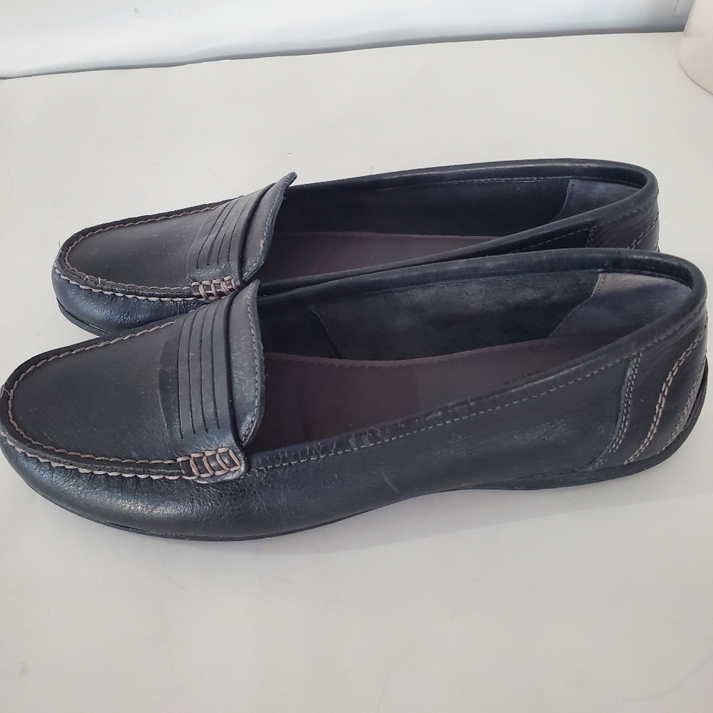 EASTLAND 9M Black Leather Annette Loafer Flat Slip On Comfort Sole Office Preppy - Picture 7 of 11
